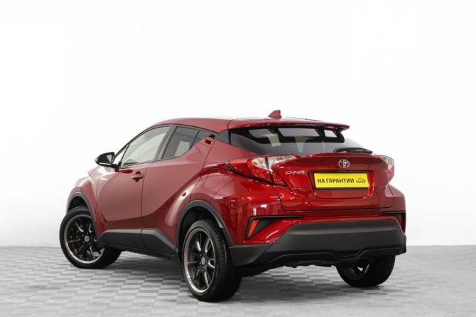 Toyota C-HR I Рестайлинг с пробегом 2020 года, цена 2 729 000 рублей, 35000 км, внедорожник, Автокод Объявления