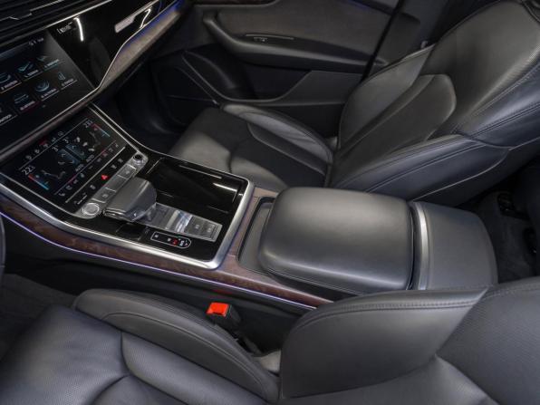 Audi Q8 I (4M) с пробегом 2018 года, цена 4 880 000 рублей, 150124 км, внедорожник, Автокод Объявления