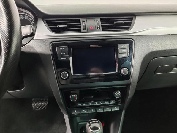 Skoda Rapid I Рестайлинг с пробегом 2019 года, цена 1 235 000 рублей, 174001 км, лифтбек, Автокод Объявления