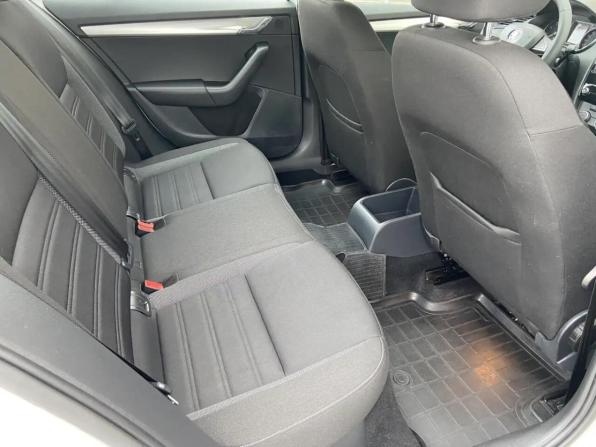 Skoda Octavia III (A7) Рестайлинг с пробегом 2017 года, цена 1 465 000 рублей, 103172 км, лифтбек, Автокод Объявления