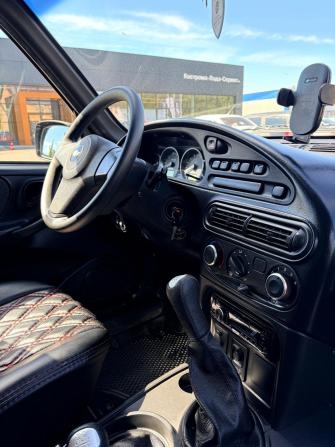 Chevrolet Niva I Рестайлинг с пробегом 2017 года, цена 750 000 рублей, 63000 км, внедорожник, Автокод Объявления