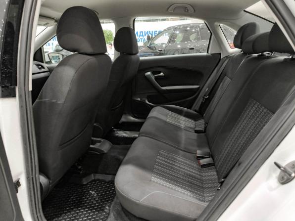Volkswagen Polo V Рестайлинг с пробегом 2019 года, цена 1 070 000 рублей, 145815 км, седан, Автокод Объявления