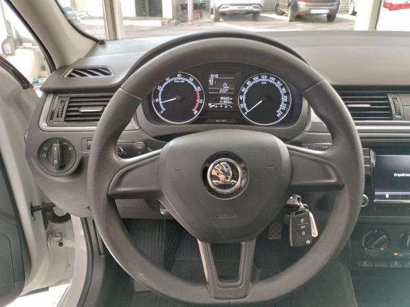 Skoda Rapid I Рестайлинг с пробегом 2018 года, цена 1 150 000 рублей, 141851 км, лифтбек, Автокод Объявления