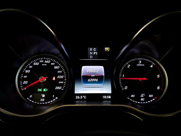 Mercedes-Benz V-Класс III (W447) Рестайлинг с пробегом 2019 года, цена 6 350 000 рублей, 63987 км, минивэн, Автокод Объявления