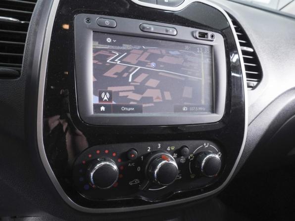 Renault Kaptur I с пробегом 2016 года, цена 1 629 000 рублей, 73449 км, внедорожник, Автокод Объявления