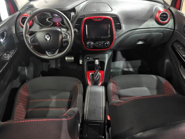 Renault Kaptur I с пробегом 2019 года, цена 1 599 000 рублей, 69996 км, внедорожник, Автокод Объявления
