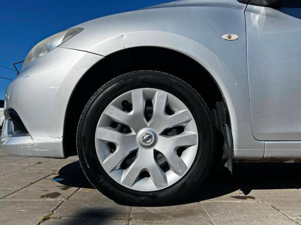 Nissan Tiida II с пробегом 2015 года, цена 980 000 рублей, 160100 км, хэтчбек, Автокод Объявления