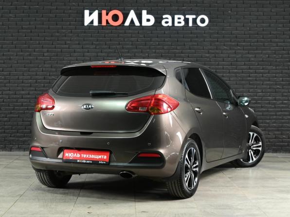Kia Ceed II с пробегом 2015 года, цена 1 350 000 рублей, 151875 км, хэтчбек, Автокод Объявления