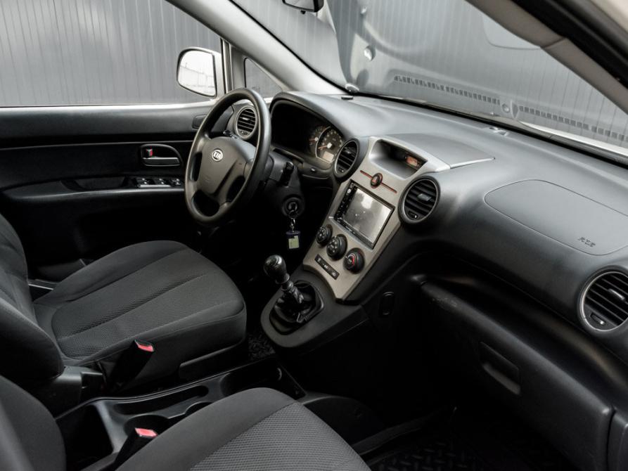 Kia Carens II (UN) Екатеринбург  - изображение 12