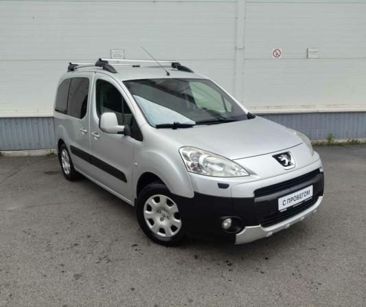 Peugeot Partner II с пробегом 2009 года, цена 565 000 рублей, 225808 км, минивэн, Автокод Объявления