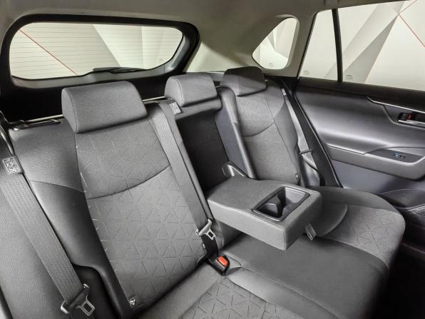 Toyota RAV4 V (XA50) с пробегом 2021 года, цена 3 089 000 рублей, 89372 км, внедорожник, Автокод Объявления
