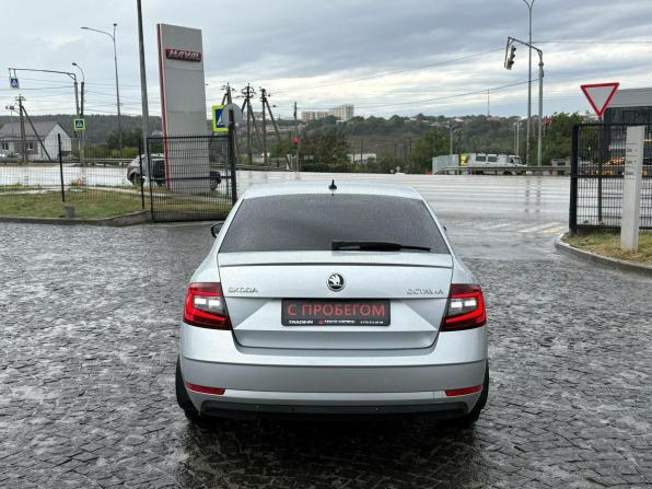 Skoda Octavia III (A7) Рестайлинг с пробегом 2018 года, цена 1 990 000 рублей, 148151 км, лифтбек, Автокод Объявления