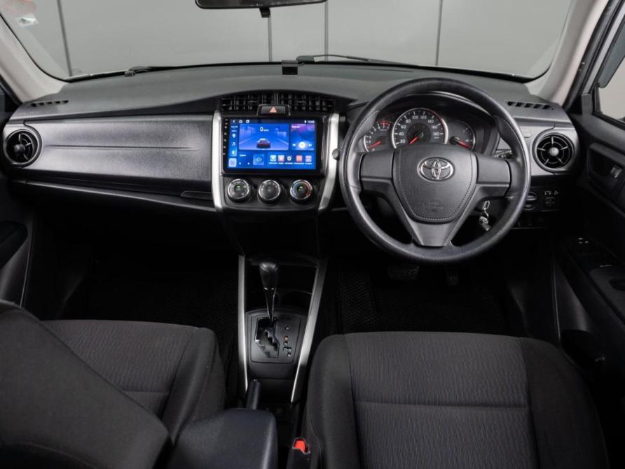 Toyota Corolla XI (E160 E170) Рестайлинг 2 Тюмень  - изображение 6