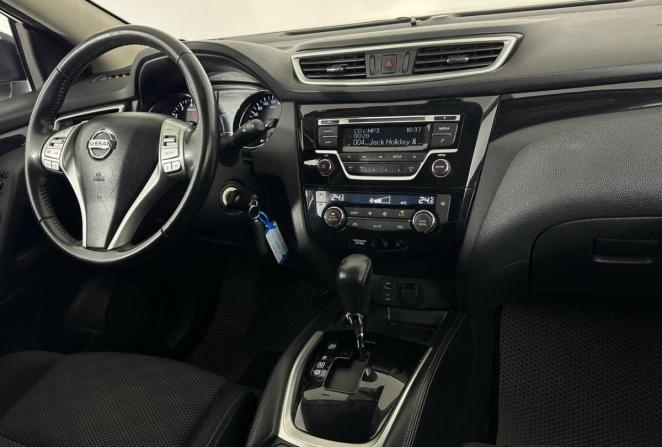 Nissan Qashqai II с пробегом 2018 года, цена 1 725 000 рублей, 110449 км, внедорожник, Автокод Объявления