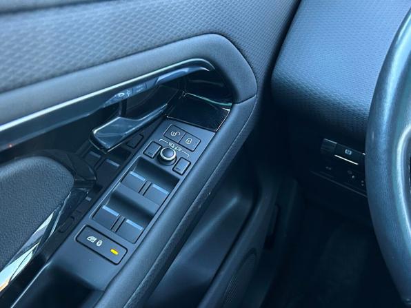Land Rover Range Rover Evoque II с пробегом 2019 года, цена 3 237 800 рублей, 78594 км, внедорожник, Автокод Объявления
