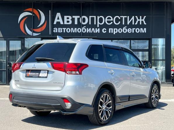 Mitsubishi Outlander III Рестайлинг 2 с пробегом 2017 года, цена 1 930 000 рублей, 87014 км, внедорожник, Автокод Объявления