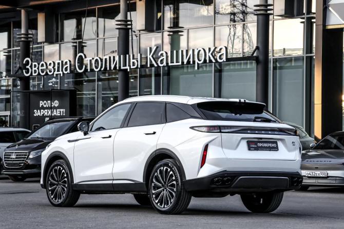 Exeed RX с пробегом 2023 года, цена 2 550 000 рублей, 90418 км, внедорожник, Автокод Объявления