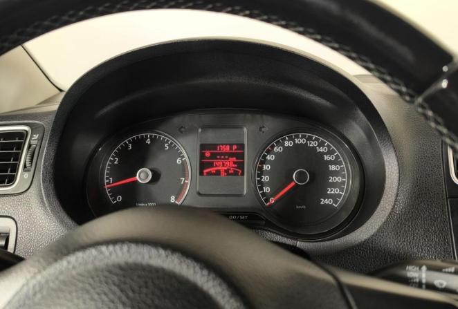 Volkswagen Polo V с пробегом 2013 года, цена 880 000 рублей, 149798 км, седан, Автокод Объявления