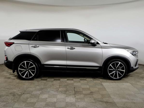 FAW Bestune T77 I с пробегом 2023 года, цена 1 798 000 рублей, 55318 км, внедорожник, Автокод Объявления