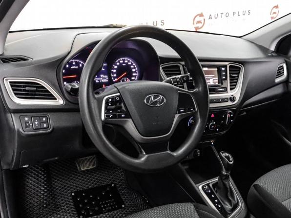 Hyundai Solaris II Рестайлинг с пробегом 2021 года, цена 1 249 000 рублей, 215050 км, седан, Автокод Объявления