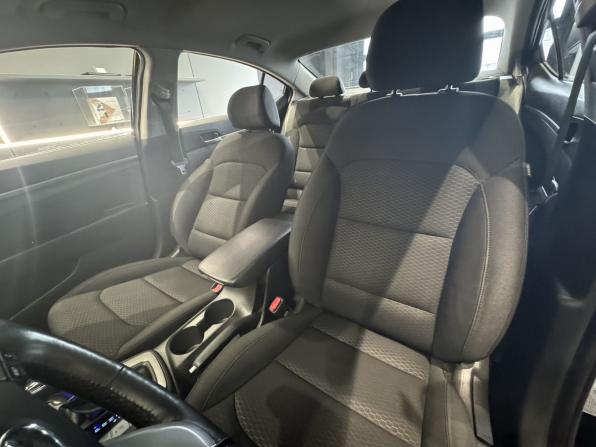 Hyundai Elantra VI (AD) Рестайлинг с пробегом 2019 года, цена 1 798 000 рублей, 60443 км, седан, Автокод Объявления