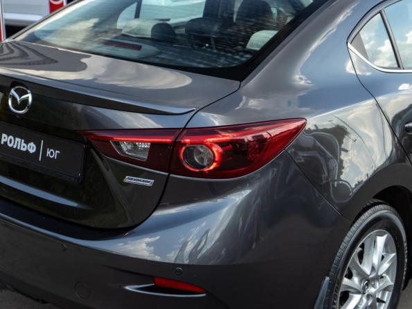 Mazda 3 III (BM) Рестайлинг с пробегом 2018 года, цена 1 728 000 рублей, 98012 км, седан, Автокод Объявления