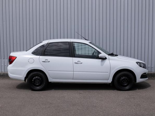 Lada (ВАЗ) Granta I Рестайлинг с пробегом 2023 года, цена 748 070 рублей, 57592 км, седан, Автокод Объявления