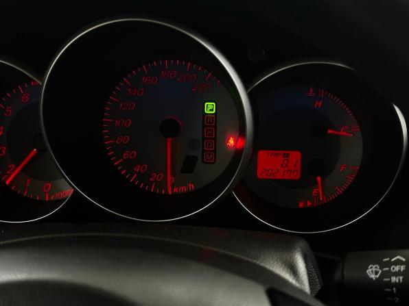 Mazda 3 I (BK) Рестайлинг с пробегом 2008 года, цена 639 000 рублей, 202177 км, седан, Автокод Объявления