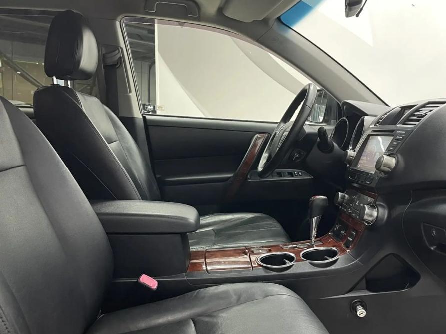 Toyota Highlander II (XU40) Рестайлинг Воронеж  - изображение 21