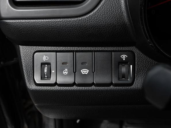 Kia Rio III Рестайлинг с пробегом 2015 года, цена 1 065 000 рублей, 212590 км, хэтчбек, Автокод Объявления