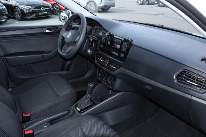 Volkswagen Polo VI с пробегом 2022 года, цена 1 623 000 рублей, 69038 км, лифтбек, Автокод Объявления