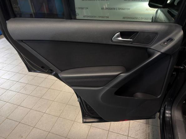 Volkswagen Tiguan I с пробегом 2010 года, цена 999 000 рублей, 202542 км, внедорожник, Автокод Объявления