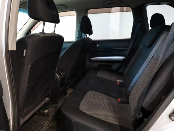 Nissan X-Trail II с пробегом 2010 года, цена 935 000 рублей, 260654 км, внедорожник, Автокод Объявления