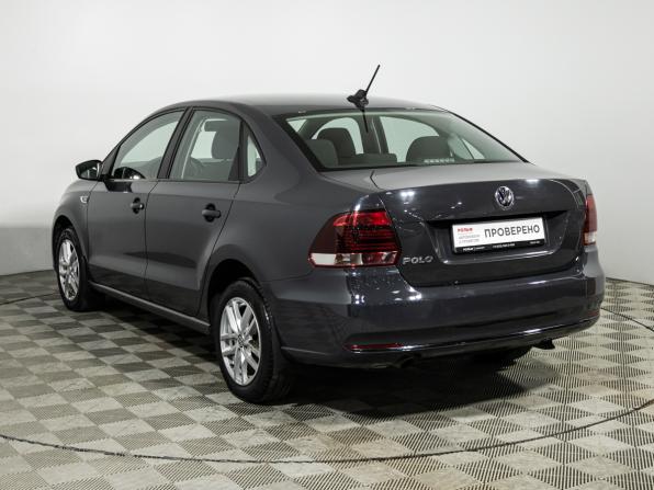 Volkswagen Polo V Рестайлинг с пробегом 2018 года, цена 1 175 900 рублей, 88371 км, седан, Автокод Объявления