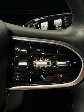 Omoda C5 I Рестайлинг с пробегом 2024 года, цена 1 783 000 рублей, 29160 км, внедорожник, Автокод Объявления