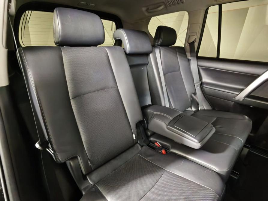 Toyota Land Cruiser Prado 150 Series Рестайлинг 2 Москва  - изображение 16