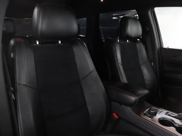 Jeep Grand Cherokee IV (WK2) Рестайлинг с пробегом 2016 года, цена 3 200 000 рублей, 119500 км, внедорожник, Автокод Объявления