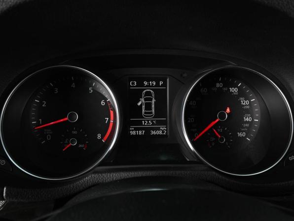 Volkswagen Passat (North America and China) I Рестайлинг с пробегом 2018 года, цена 1 849 000 рублей, 98187 км, седан, Автокод Объявления