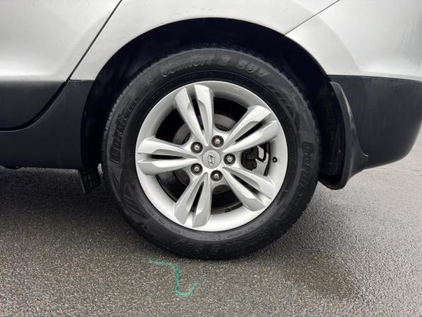 Hyundai ix35 I с пробегом 2012 года, цена 1 149 000 рублей, 243570 км, внедорожник, Автокод Объявления