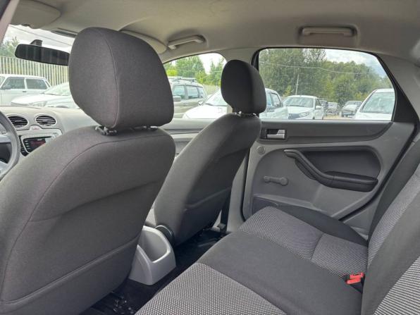 Ford Focus II Рестайлинг с пробегом 2010 года, цена 611 000 рублей, 135861 км, седан, Автокод Объявления