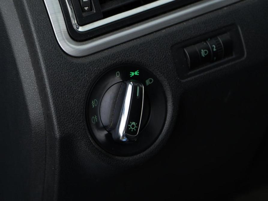 Skoda Rapid I Москва  - изображение 18