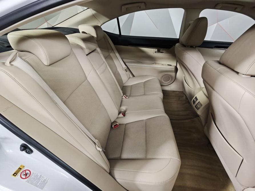 Lexus ES VI Москва  - изображение 15
