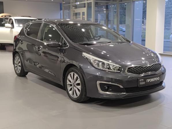 Kia Ceed II Рестайлинг с пробегом 2017 года, цена 1 373 000 рублей, 125043 км, хэтчбек, Автокод Объявления