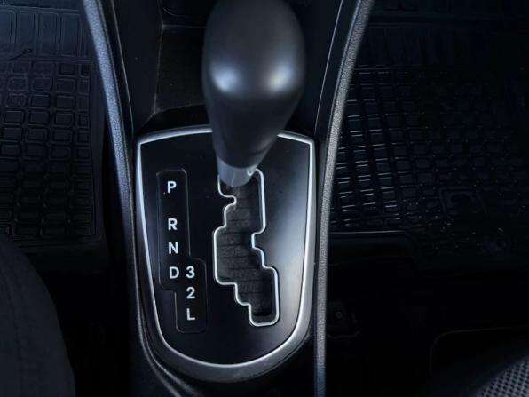 Hyundai Solaris I с пробегом 2012 года, цена 819 000 рублей, 182299 км, хэтчбек, Автокод Объявления