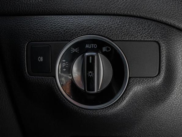 Mercedes-Benz GLA I (X156) Рестайлинг с пробегом 2018 года, цена 2 220 000 рублей, 92816 км, внедорожник, Автокод Объявления