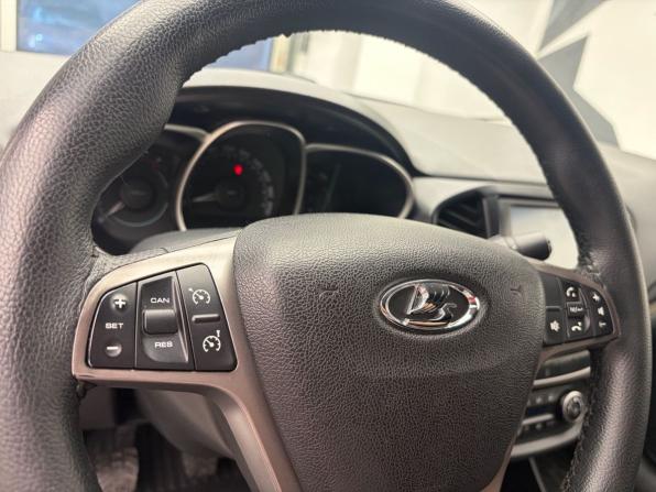 Lada (ВАЗ) Vesta I с пробегом 2016 года, цена 1 039 000 рублей, 94055 км, седан, Автокод Объявления