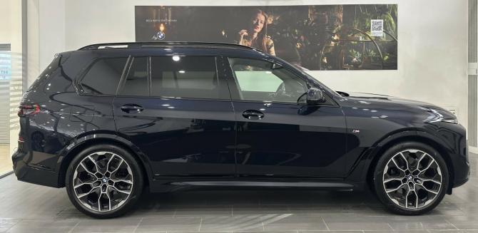 BMW X7 I (G07) Рестайлинг с пробегом 2025 года, цена 17 595 000 рублей, 4997 км, внедорожник, Автокод Объявления