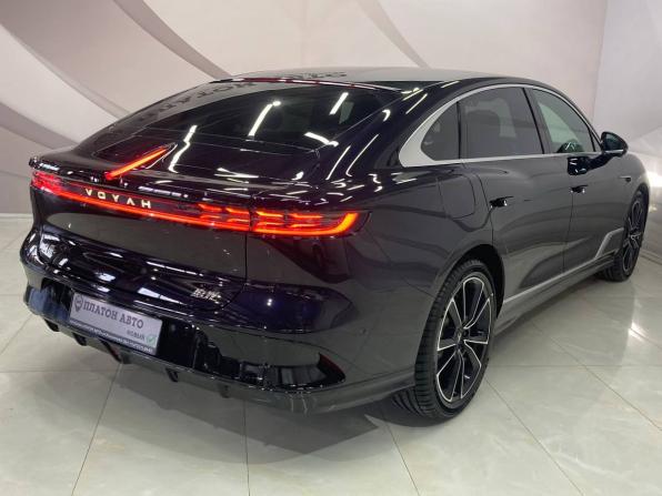 Новый Voyah Passion I 2024 года, цена 4 399 000 рублей, седан, Автокод Объявления