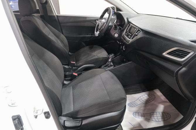 Hyundai Solaris II Рестайлинг с пробегом 2020 года, цена 1 399 000 рублей, 60000 км, седан, Автокод Объявления