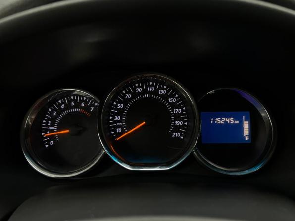 Renault Sandero II с пробегом 2017 года, цена 880 000 рублей, 116000 км, хэтчбек, Автокод Объявления